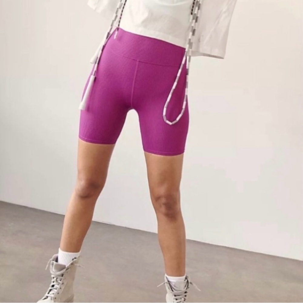 FREE PEOPLE Happiness Runs Bike Shorts XS/S - Picture 5 of 6